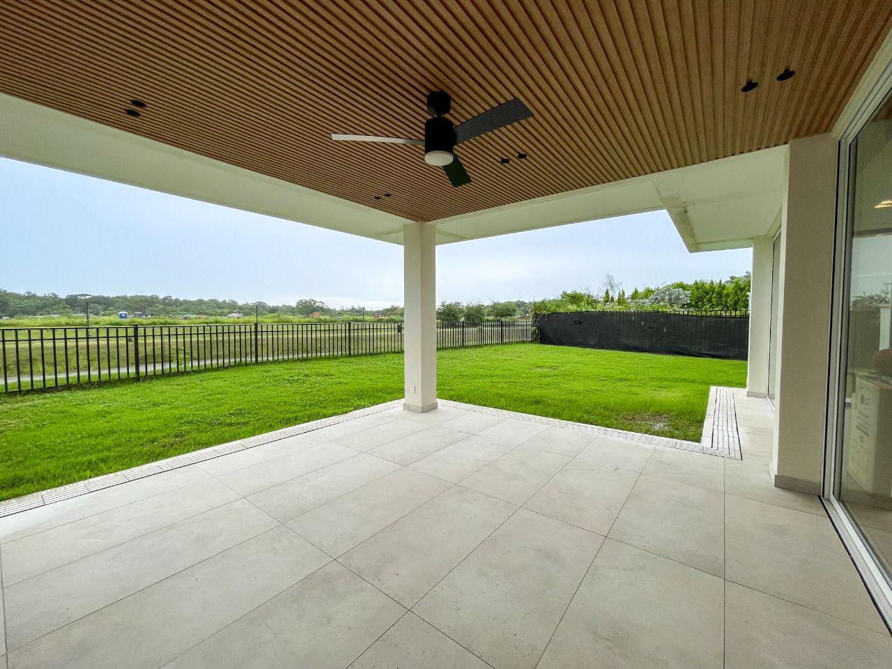 1ae036e7-dc60-42e7-8168-a36fc355aeda