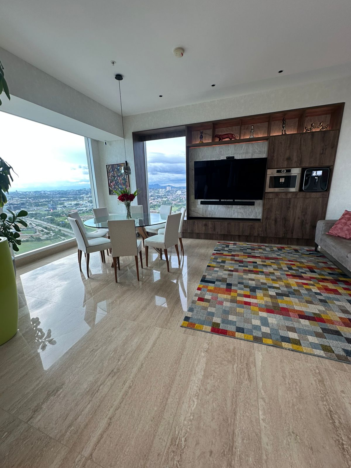 3d4186aa-3718-40d3-b075-7ddab65d9078