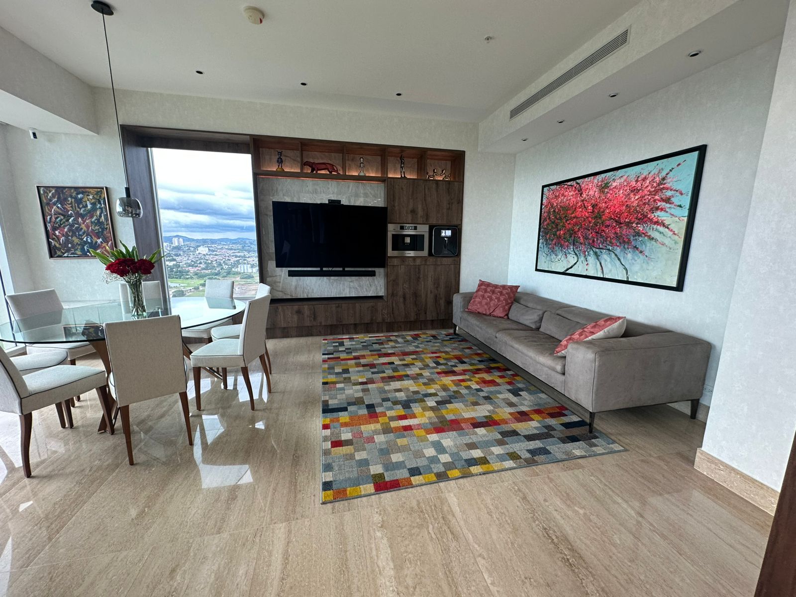 4bb6fb0f-c22e-4ade-a206-b374576da9b2