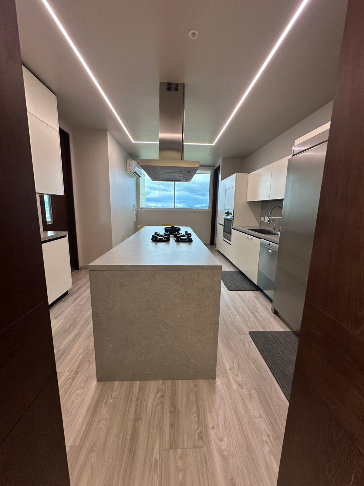 8b3aa88f-9f71-4c4f-b635-599a1a69d12d