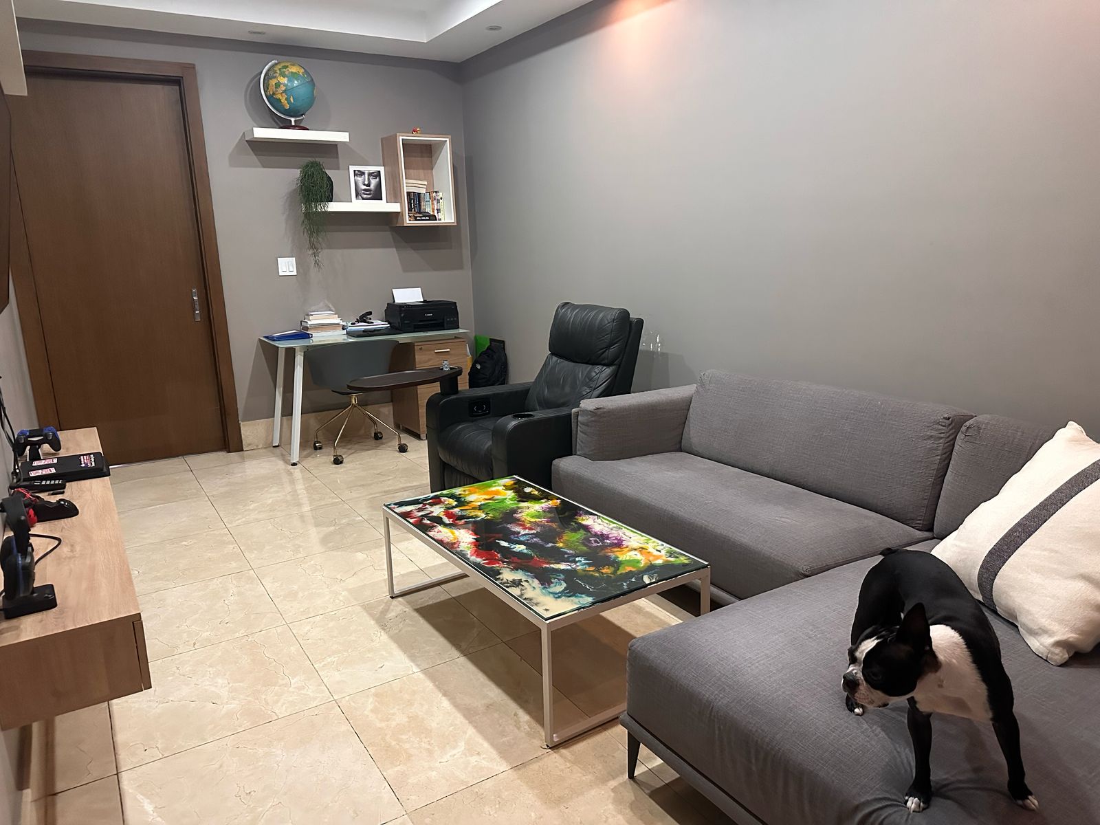 f94002f2-c507-4df8-a9a6-d068e7802394